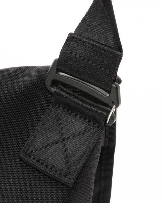 beruf baggageメッセンジャーバッグ S【HOBO 8.0 MESSENGER BAG SMALL/TOKYO LANDSCAPES（山岳）】13l