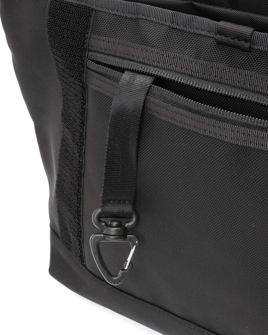 beruf baggageメッセンジャーバッグ S【HOBO 8.0 MESSENGER BAG SMALL/TOKYO LANDSCAPES（山岳）】19l