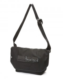 メッセンジャーバッグ S【HOBO 8.0 MESSENGER BAG SMALL/TOKYO LANDSCAPES（山岳）】