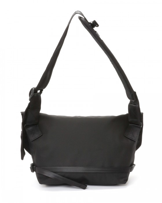 beruf baggageメッセンジャーバッグ M【HOBO 16 MESSENGER BAG MEDIUM/TOKYO LANDMARKS（建物）】05l