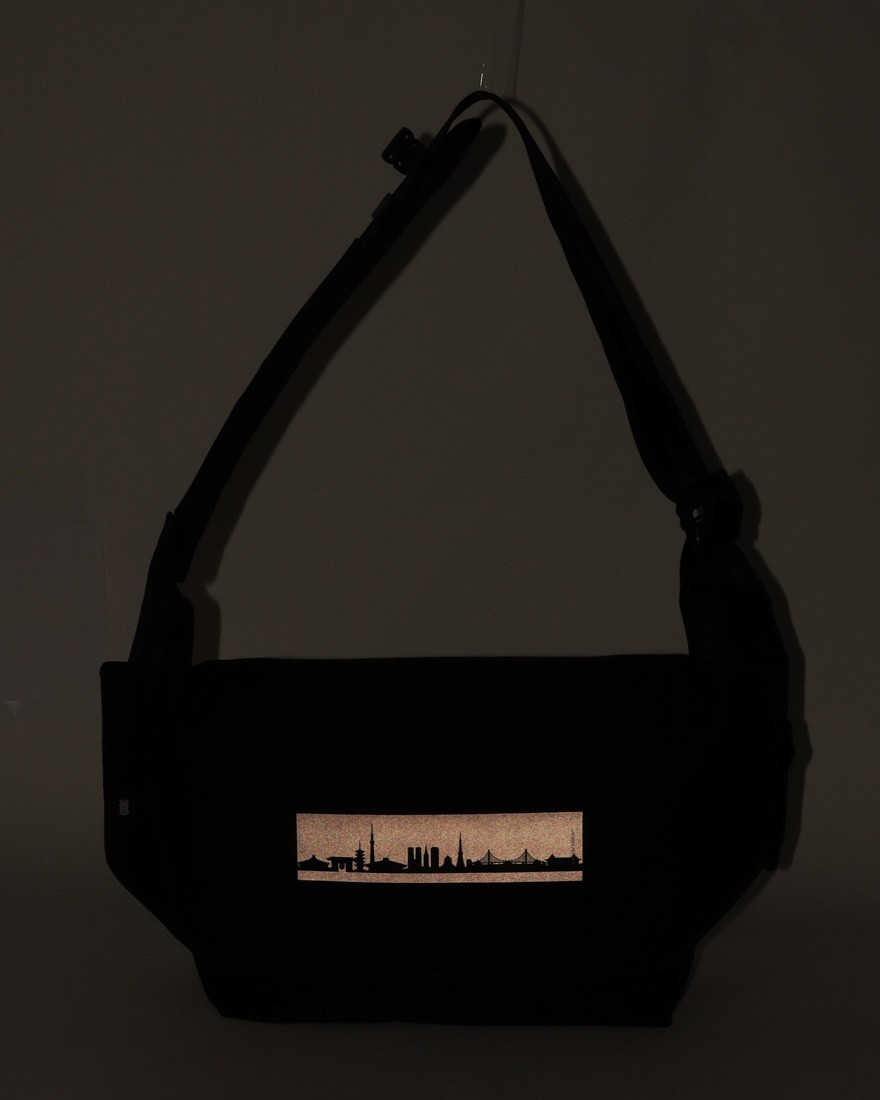 beruf baggageメッセンジャーバッグ M【HOBO 16 MESSENGER BAG MEDIUM/TOKYO LANDMARKS（建物）】08l