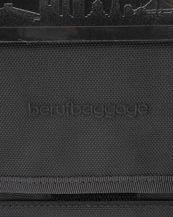 beruf baggageメッセンジャーバッグ M【HOBO 16 MESSENGER BAG MEDIUM/TOKYO LANDMARKS（建物）】11l