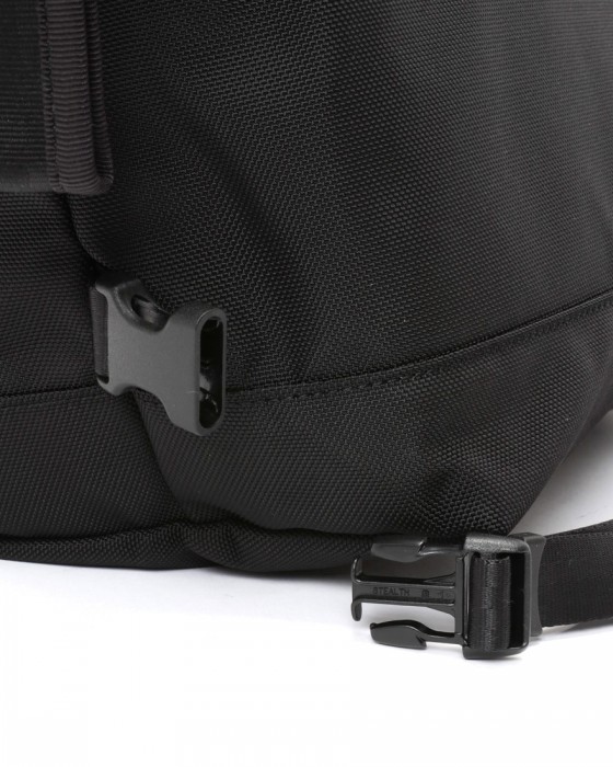 beruf baggageメッセンジャーバッグ M【HOBO 16 MESSENGER BAG MEDIUM/TOKYO LANDMARKS（建物）】14l