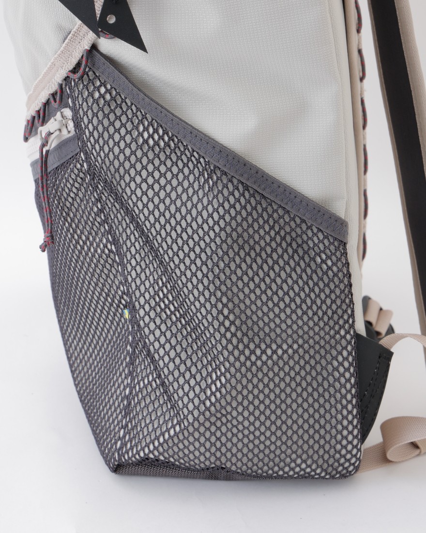 KLATTERMUSENバックパック【Wunja Backpack 21L】07l