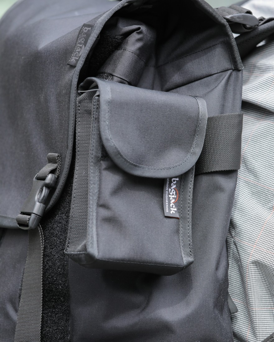 ミニポーチ【CARGO BAG M】｜bagjack（バッグジャック）｜TOKYOlife