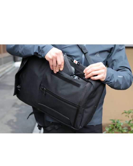 HYNOWバックパック【CROW】22l