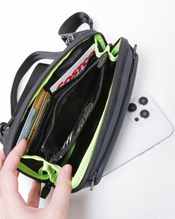 berufウォレットポーチ【URBAN EXPLORER MINI DR 2.0】11l
