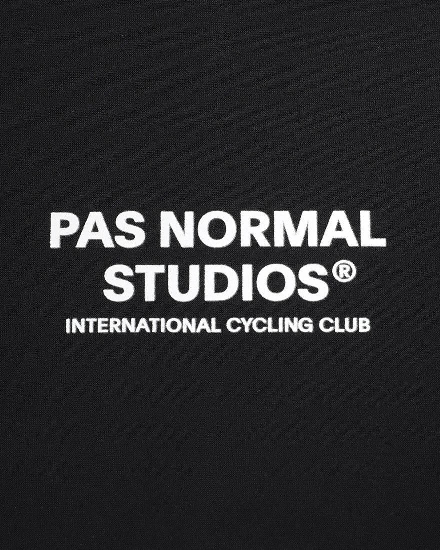 PAS NORMAL STUDIOSレッグ プロテクター【Logo Leg UV Protector】10l