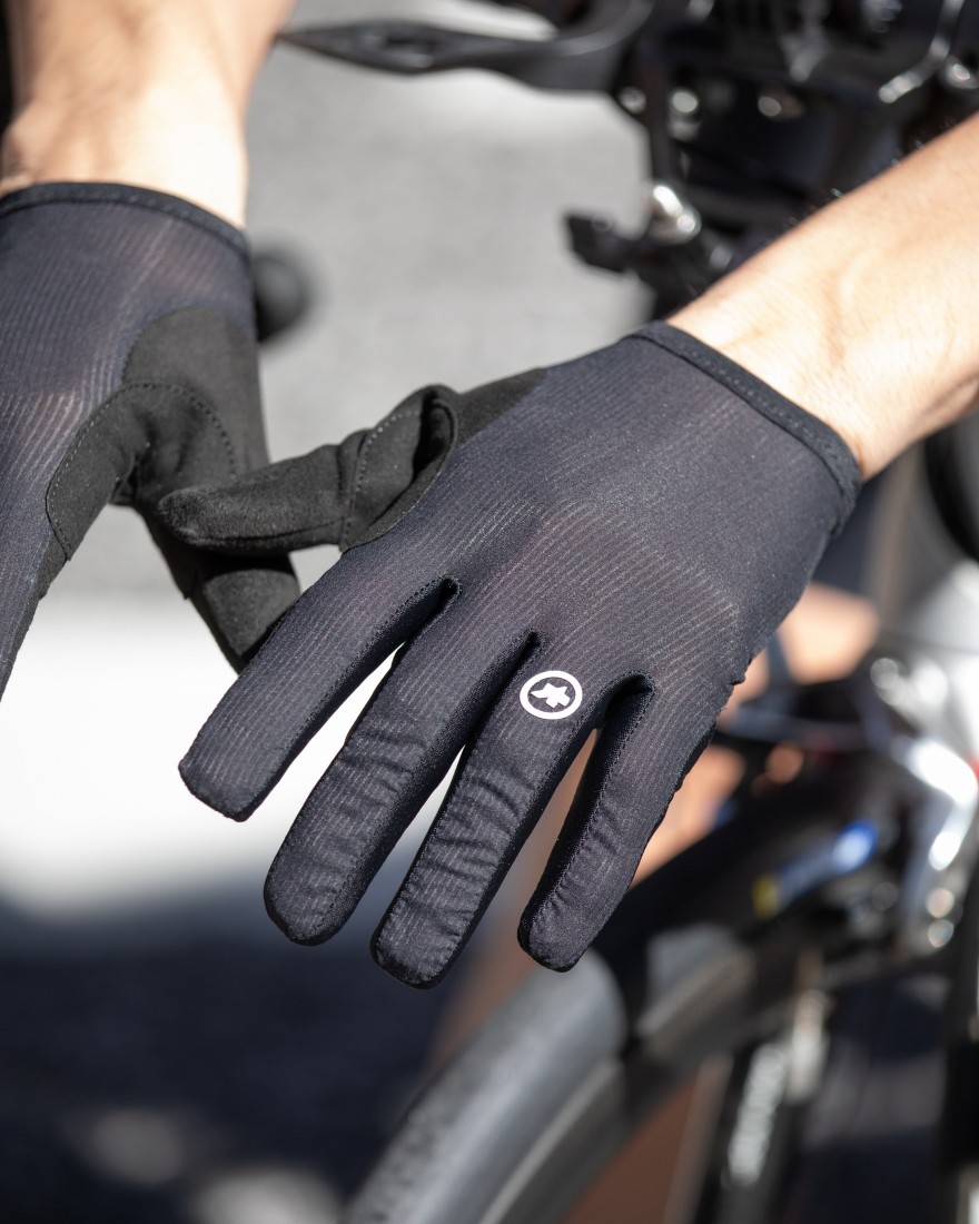 ASSOSロングフィンガーグローブ【RS Long Fingered Gloves TARGA】18l