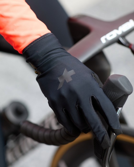 ASSOSスプリングフォールグローブ【SPRING FALL GLOVES P1】02l