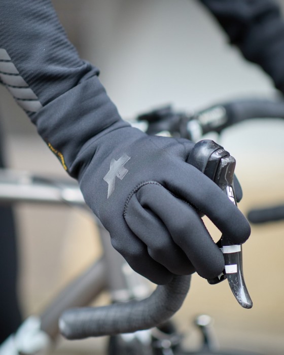 ASSOSレイングローブ【Rain Gloves P1】02l