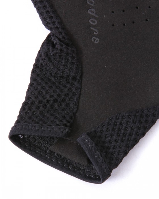 Isadoreショートフィンガーグローブ【Signature Light Gloves】08l