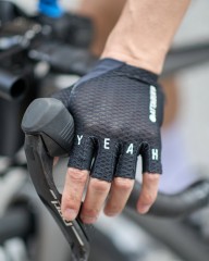 ATTAQUERショートフィンガーグローブ【Short Fingered F@ck Yeah Gloves】mb_02l