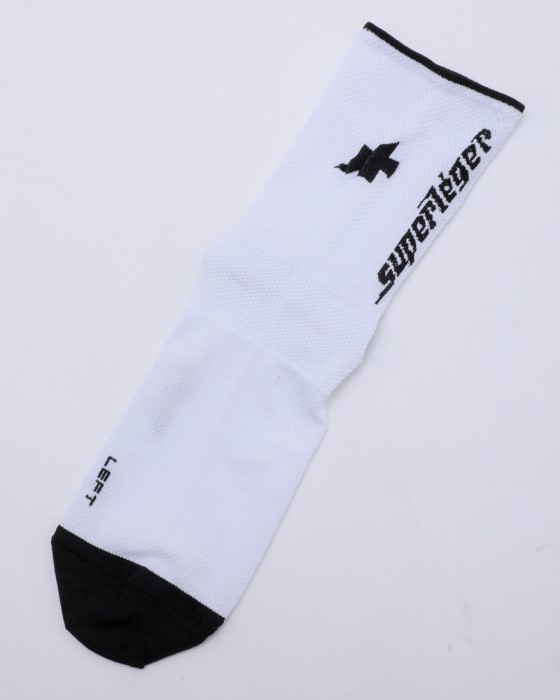 ASSOSライトウェイトソックス【ASSOSOIRES RS Socks Superléger】08l