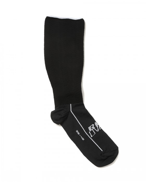 ASSOSリカバリーサイクルソックス 【Recovery Socks EVO】02l