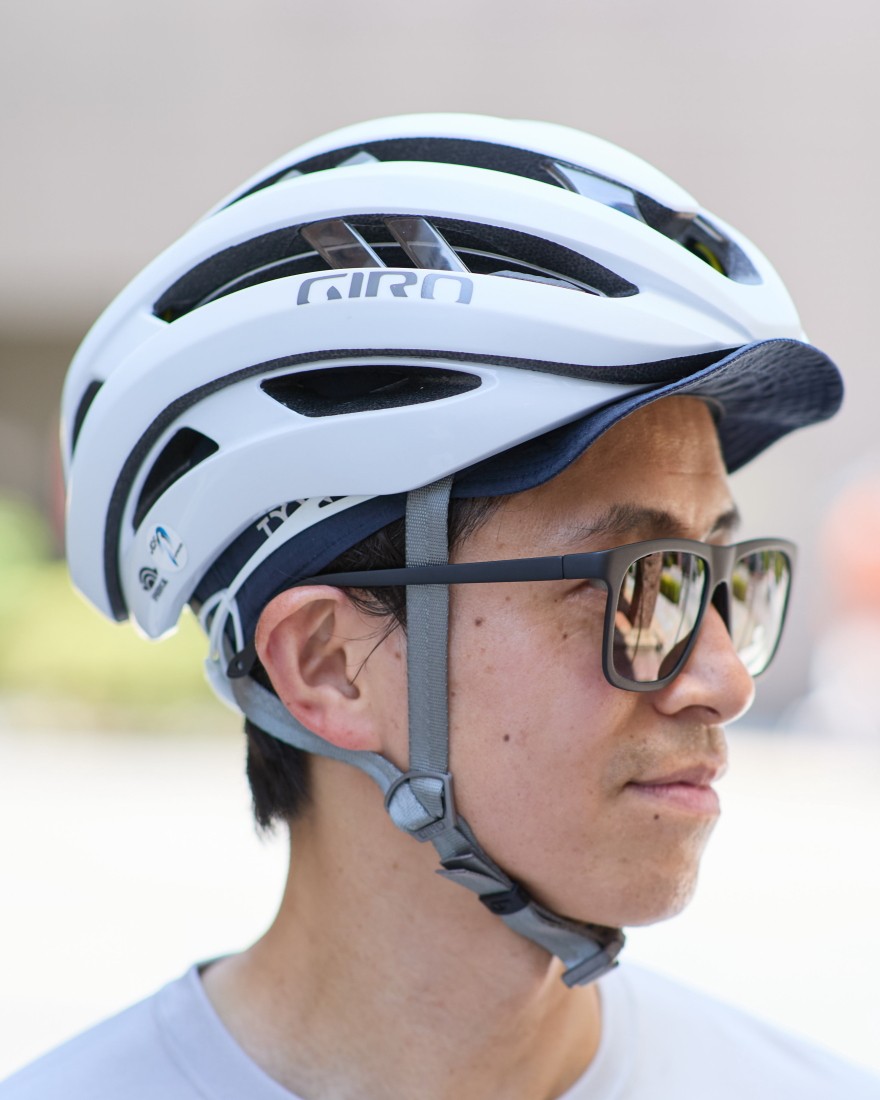 TOKYO WHEELS6パネル リフレクティブサイクルキャップ 【Mobile/モービル】28l