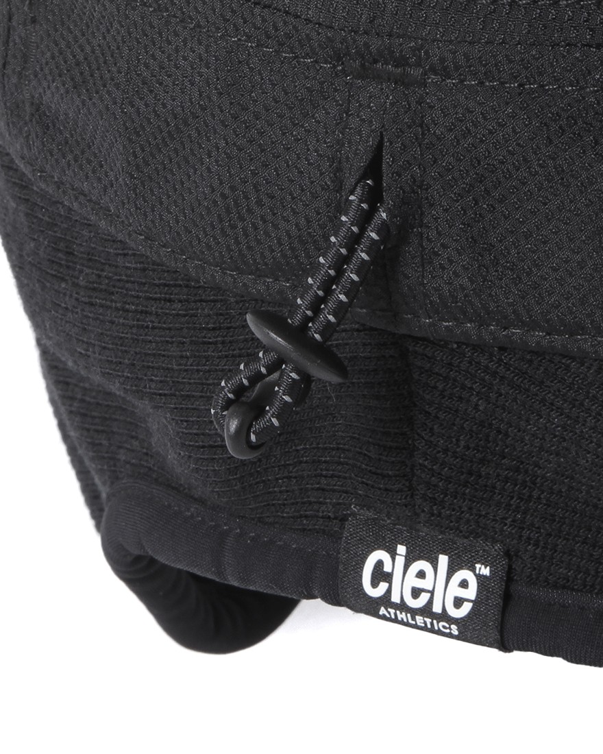 Cieleイヤーフラップ キャップ【CWGOCAP - Iconic Athletics】09l