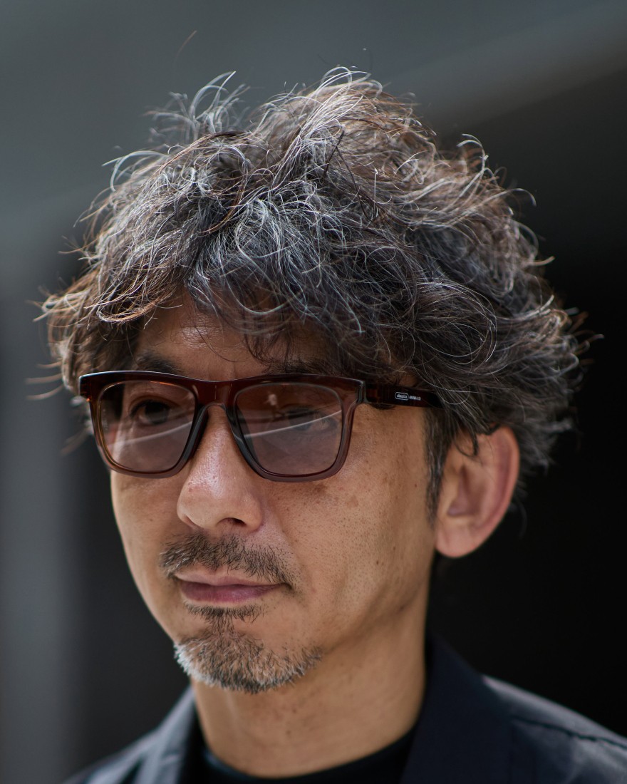 ALBA OPTICSアヌマV.01 調光シルバーミラーレンズ サングラス【ANVMA V.01 VZUM F-LENS RKT】02l