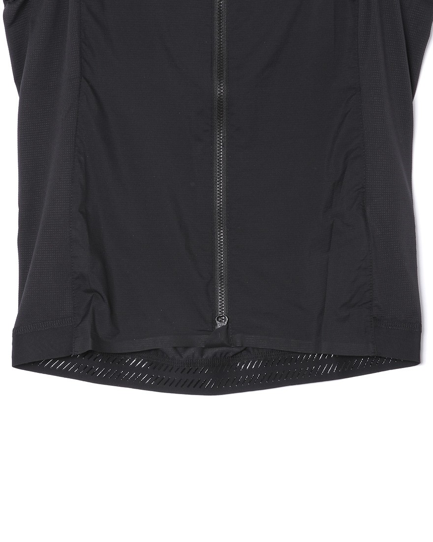 Isadoreレディース軽量ウインドジレ【Alternative Wind Gilet】05l