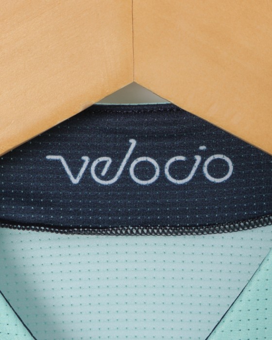 Velocioレディースショートスリーブジャージ【Women's Halftone Ultralight Jersey】06l