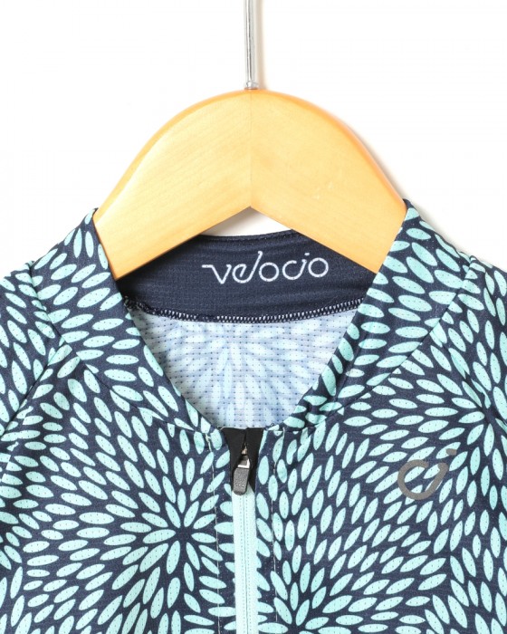 Velocioレディースショートスリーブジャージ【Women's Flora Ultralight Jersey】01l