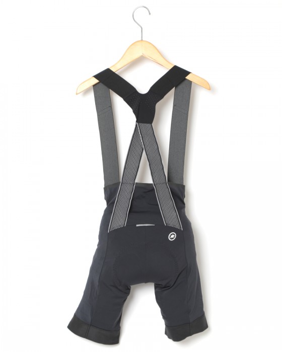ASSOSレディースビブショーツ【DYORA RS Bib Shorts S9】01l