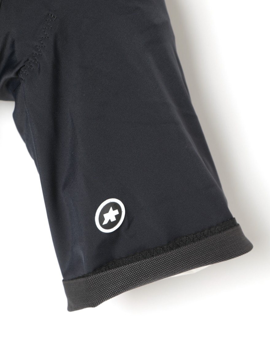ASSOSレディースビブショーツ【DYORA RS Bib Shorts S9】07l