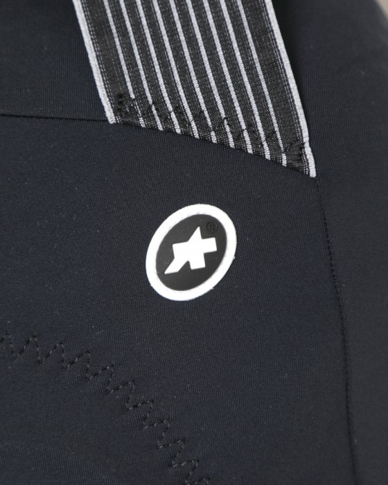 ASSOSレディースビブショーツ【DYORA RS Bib Shorts S9】08l