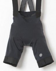 ASSOSレディースビブショーツ【DYORA RS Bib Shorts S9】mb_14l