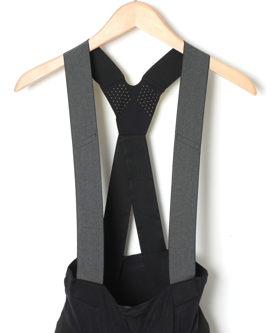 サーマルビブショーツ【EQUIPE RS Spring Fall Bib Shorts S9】｜ASSOS 