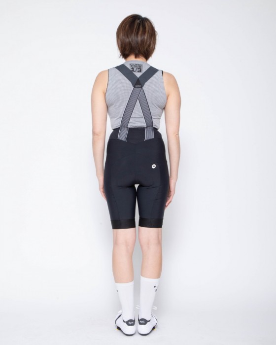 ASSOSレディースビブショーツ【UMA GT Bib Shorts C2】26l