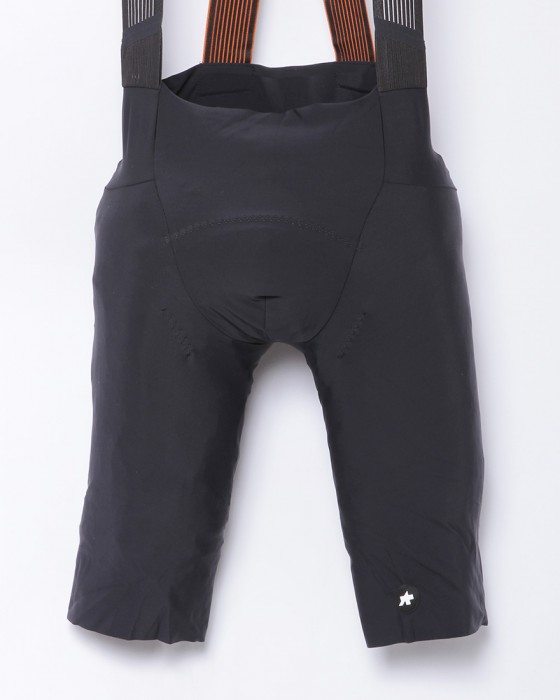 ASSOSビブショーツ【EQUIPE RS SCHTRADIVARI Bib Shorts S11 LONG】06l