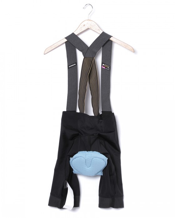 ASSOSレディースビブショーツ【UMA GTV Bib Shorts C2 EVO】17l