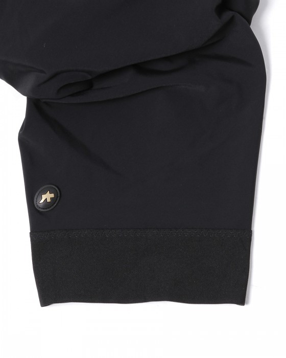 ASSOSレディースビブショーツ【UMA GTV Bib Shorts C2 EVO】21l