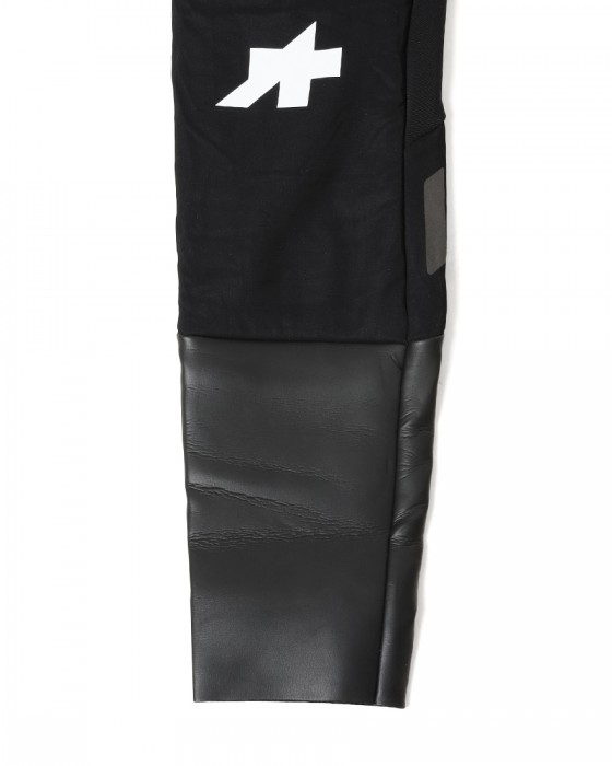 ASSOSビブタイツ【EQUIPE RS JOHDAH ULTRAZ WINTER BIB TIGHTS S11】19l