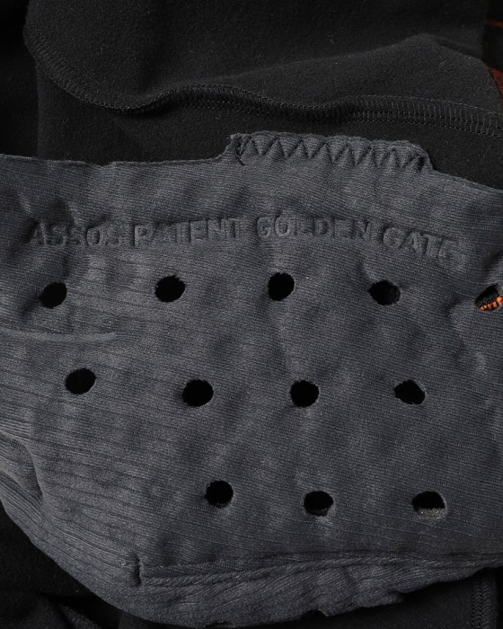 ASSOSビブタイツ【EQUIPE RS JOHDAH ULTRAZ WINTER BIB TIGHTS S11】23l