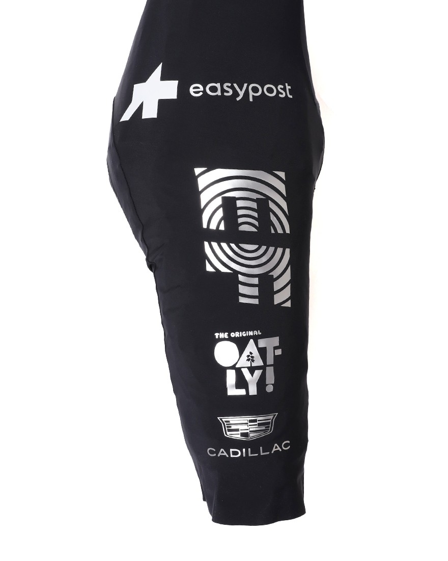 ASSOS＜限定＞ビブショーツ【EQUIPE R BIB SHORTS S11 EF】13l