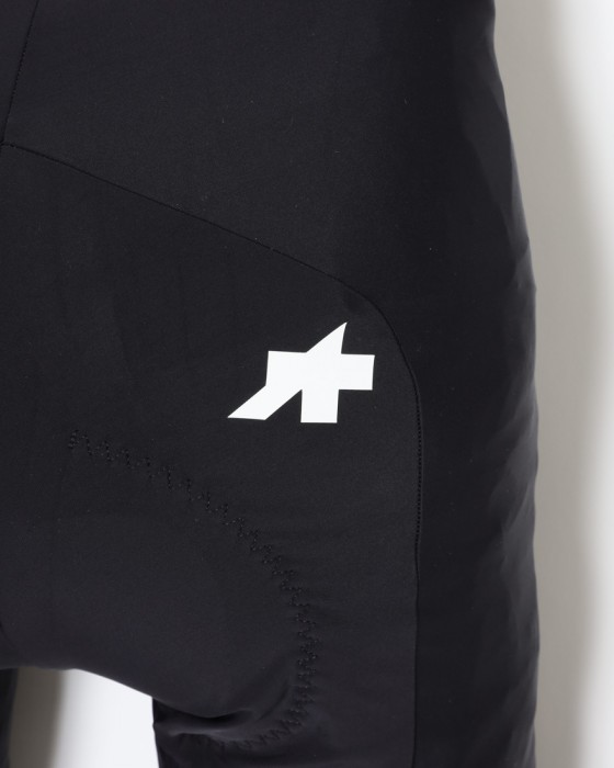 ASSOSレディース パッド付き ハーフショーツ【UMA GT Half Shorts S11 SHORT】11l