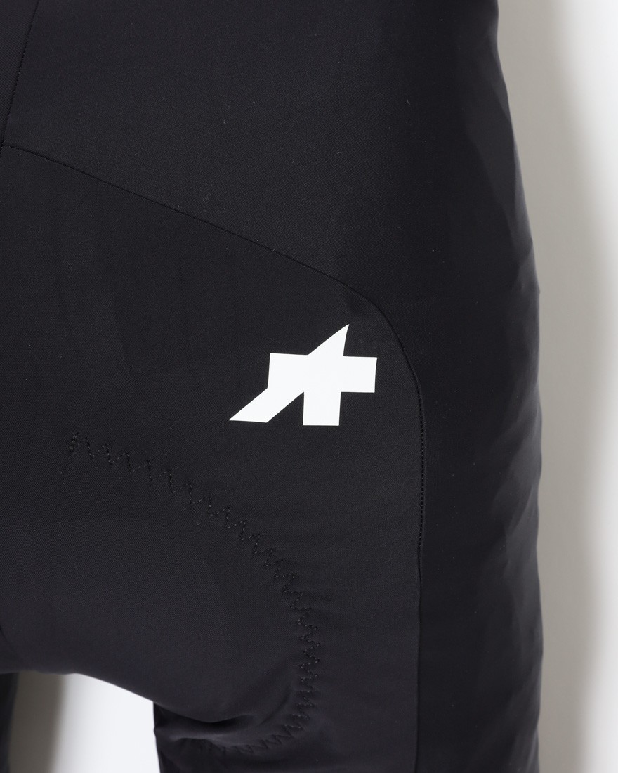 ASSOSレディース パッド付き ハーフショーツ【UMA GT Half Shorts S11 SHORT】11l