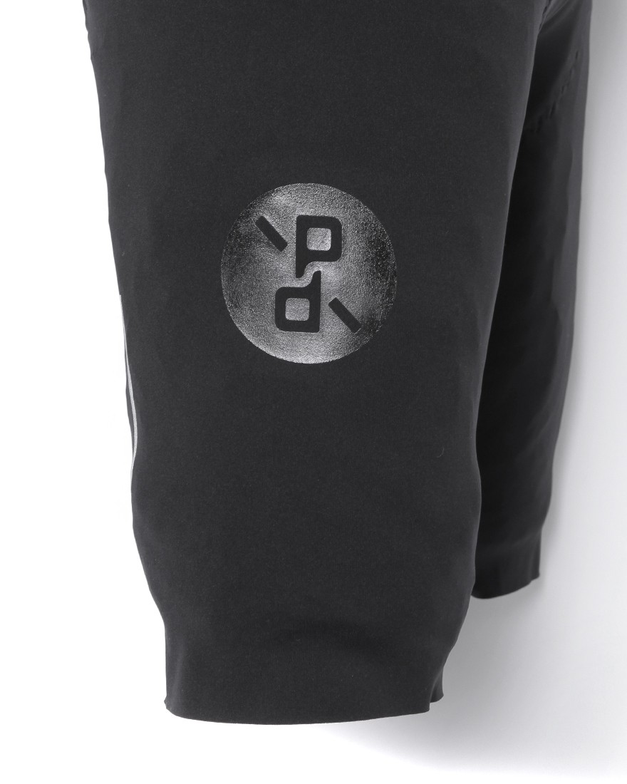 Peloton de Parisビブショーツ【VAINQUEUR SEAMLESS BIB SHORTS】12l