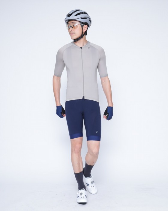 高感度ショップで2023年売れたブランド ビブショーツ【MEN'S ULTRALIGHT BIB SHORT】｜Velocio ウェア