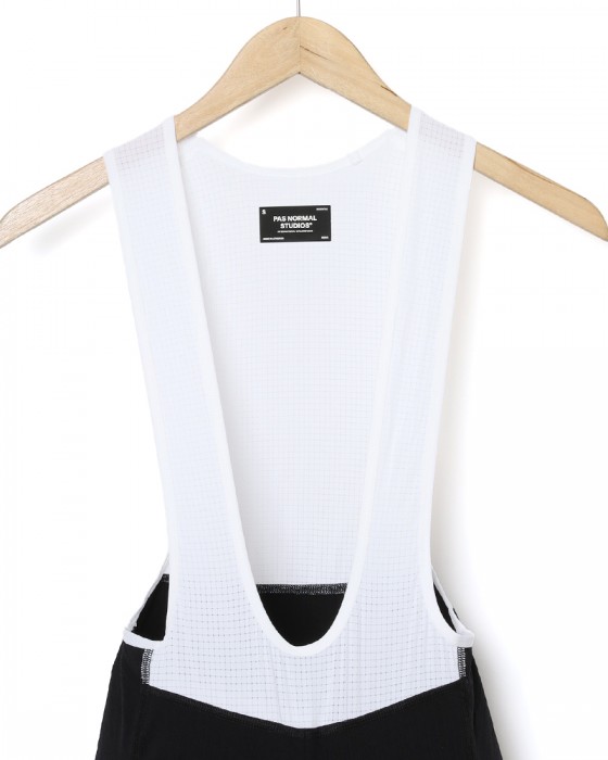 PAS NORMAL STUDIOSカーゴ ビブショーツ【Essential Light Cargo Bibs】06l