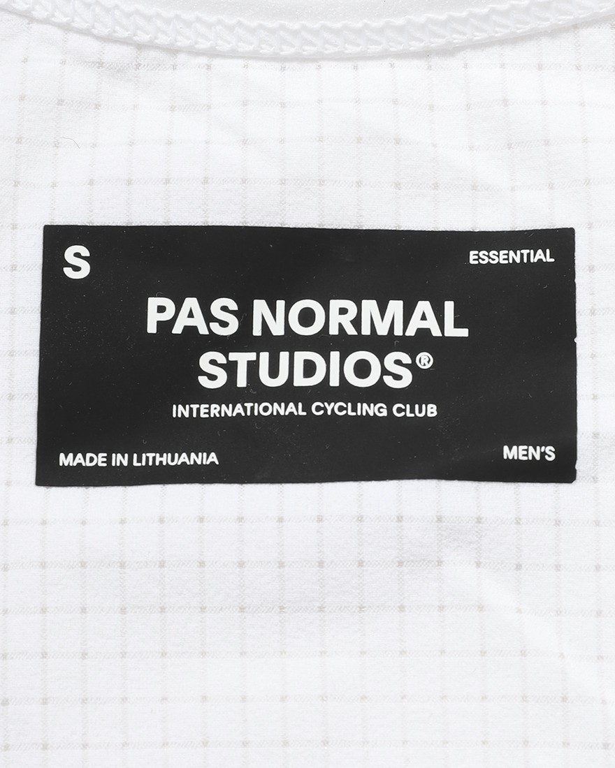 PAS NORMAL STUDIOSカーゴ ビブショーツ【Essential Light Cargo Bibs】16l