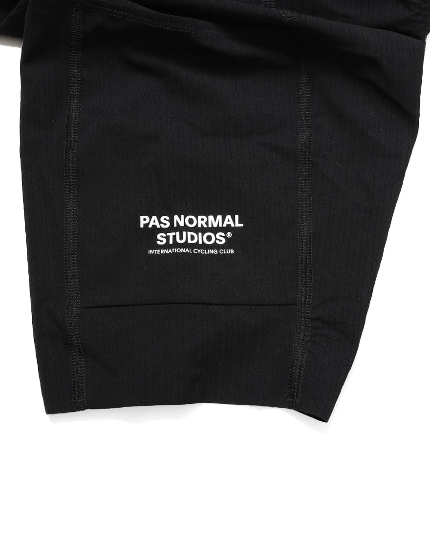 PAS NORMAL STUDIOSカーゴ ビブショーツ【Essential Light Cargo Bibs】17l