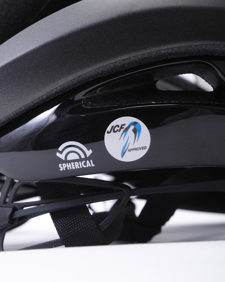 GIROヘルメット【ARIES SPHERICAL AF】12l