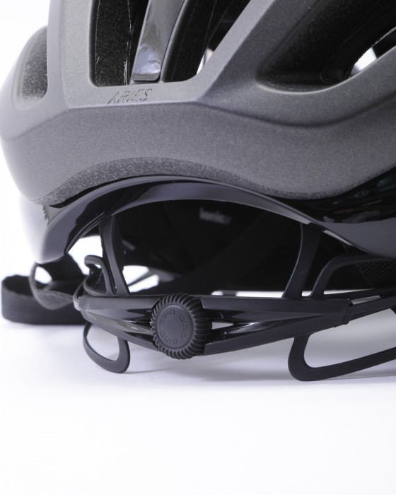GIROヘルメット【ARIES SPHERICAL AF】13l