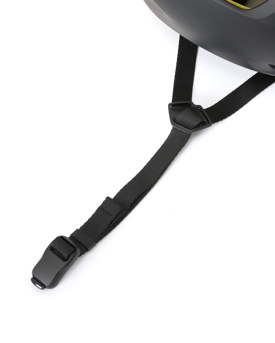 LUMOSスマートライト内蔵 ヘルメット【ULTRA AERO GT MIPS】16l