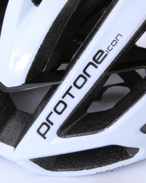 KASKパフォーマンスヘルメット【KASK PROTONE ICON】08l