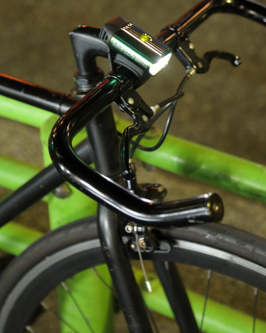 LEZYNEUSB充電式LEDフロントライト【HECTO DRIVE 500XL】19l