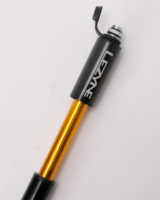 LEZYNE携行用ハンドポンプ【GRIP DRIVE HP S】17l